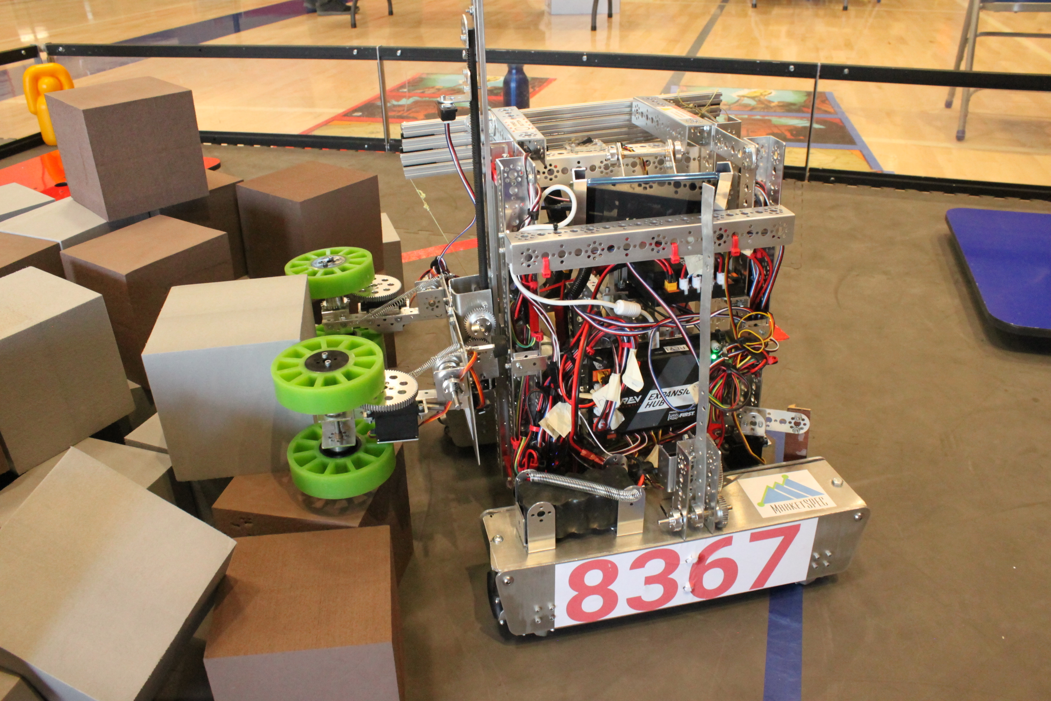 Robot_w/glyph_3380
